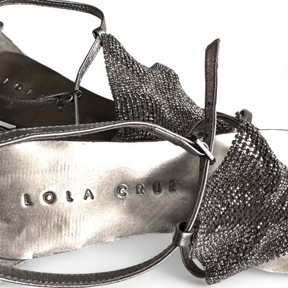 Lola Cruz Rhinestone Mesh T-Strap Sandals – Metallic Silver – Size 39 - Picture 6 of 9